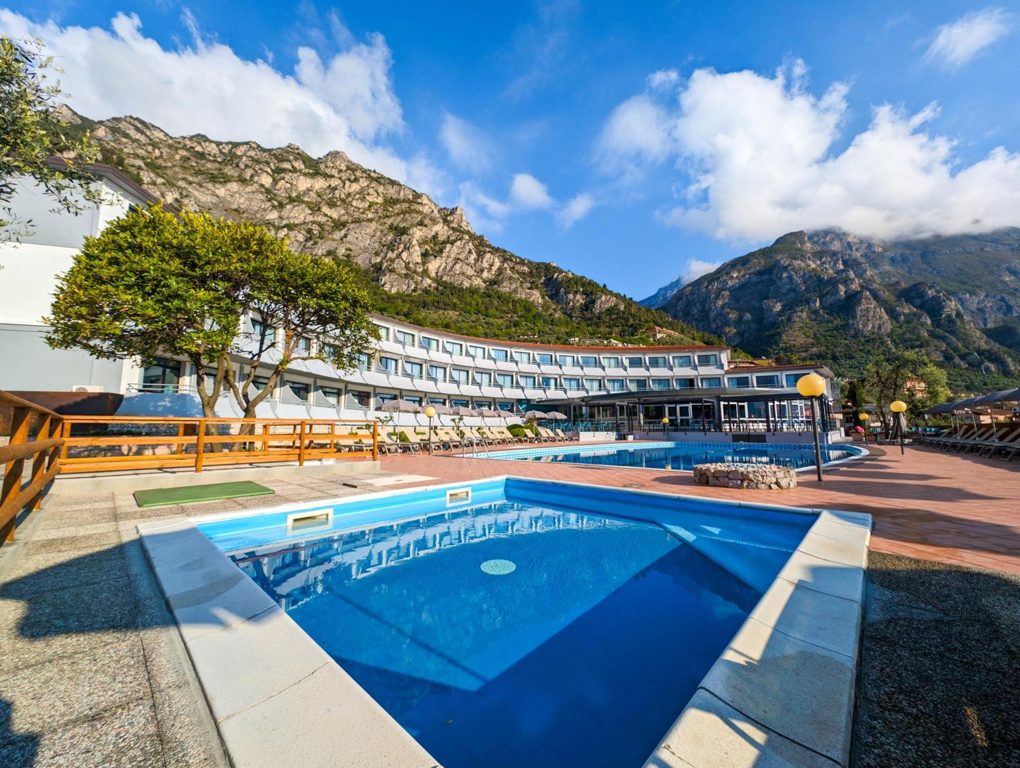 Aria Life Hotel Limone sul Garda Exterior foto